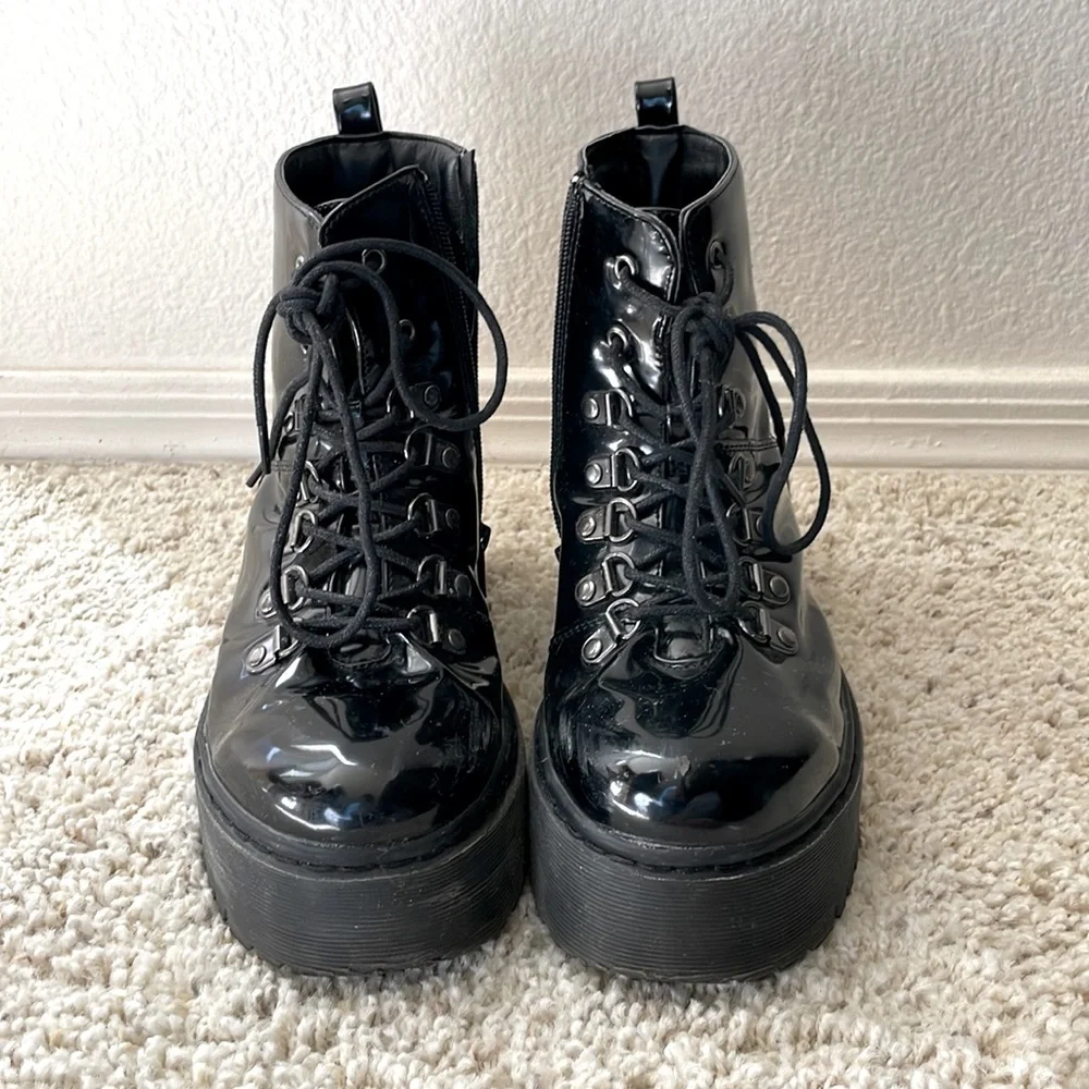 Black Platform Lace-Up Boots - Picture 2 of 7